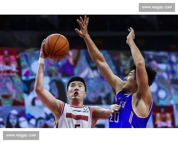 签约在即？新疆试训前广东射手王薪凯 场均 12+3 补外线短板